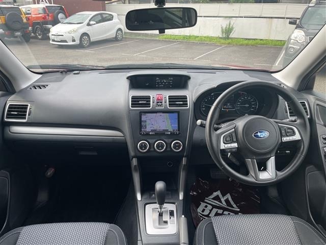 Subaru FORESTER 2017 7852653-14