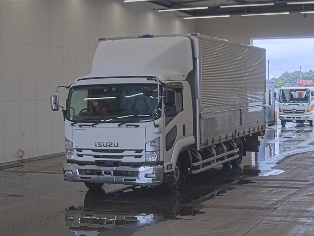 Isuzu FORWARD 2018 7861372-0