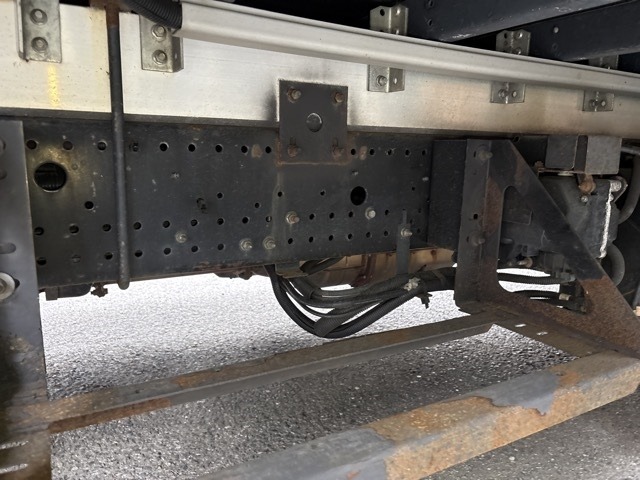Isuzu FORWARD 2018 7861372-11