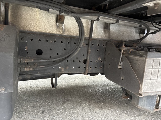 Isuzu FORWARD 2018 7861372-16