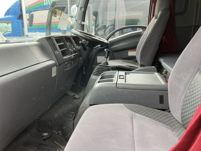 Isuzu FORWARD 2018 7861372-5