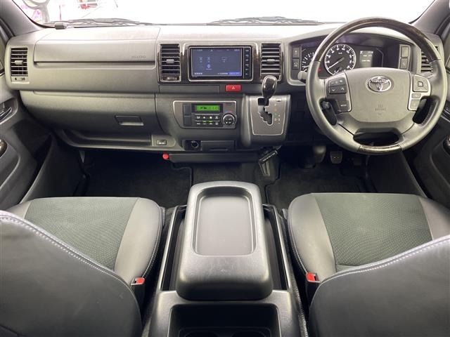 Toyota HIACE VAN 2023 7881225-14