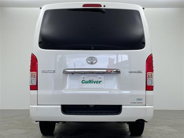 Toyota HIACE VAN 2023 7881225-20