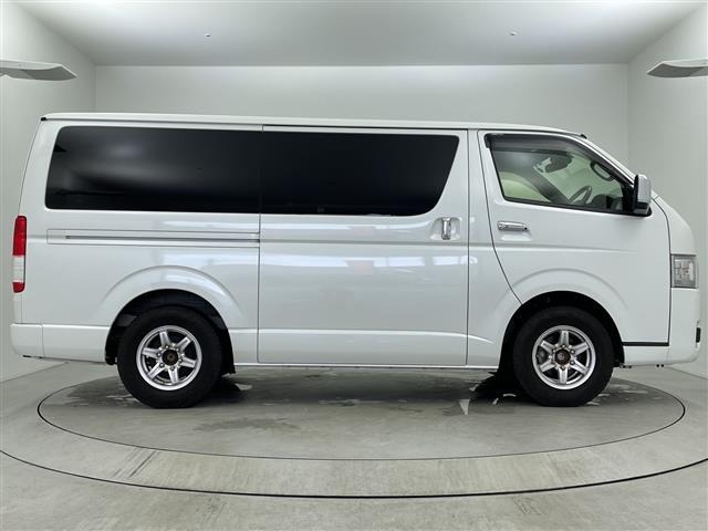 Toyota HIACE VAN 2023 7881225-22