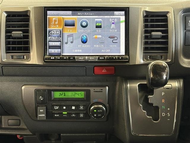 Toyota HIACE VAN 2019 7881227-17