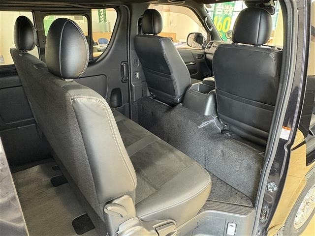 Toyota HIACE VAN 2019 7881227-2