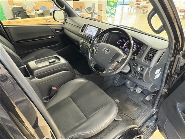 Toyota HIACE VAN 2019 7881227-9