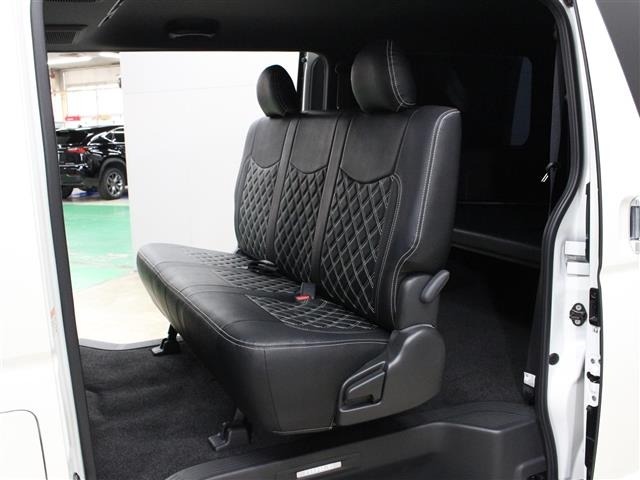Toyota HIACE VAN 2023 7881228-11