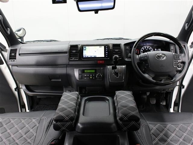 Toyota HIACE VAN 2023 7881228-14