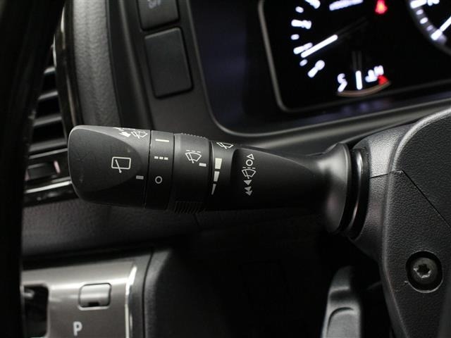 Toyota HIACE VAN 2023 7881228-2