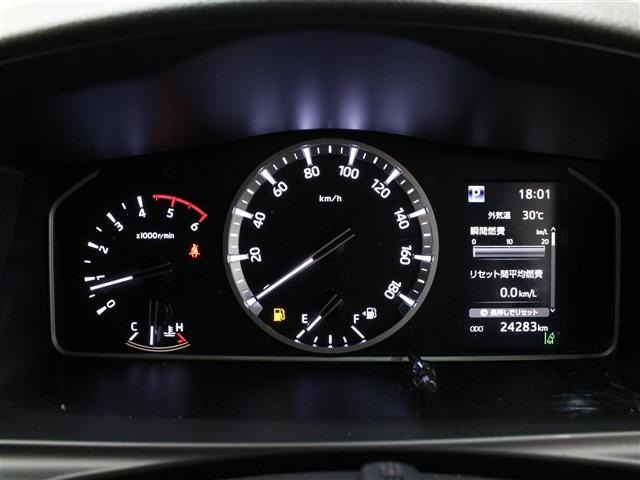 Toyota HIACE VAN 2023 7881228-6