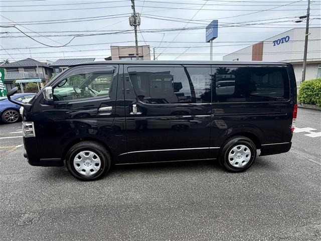 Toyota HIACE VAN 2021 7881236-4