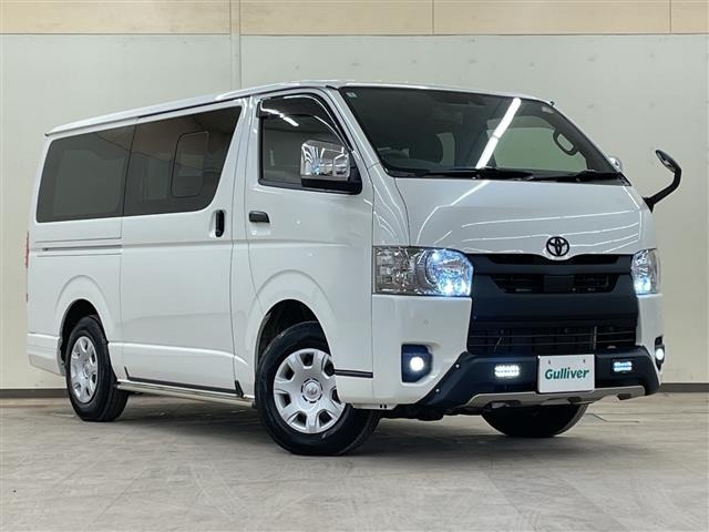 Toyota HIACE VAN 2023 7881243-0