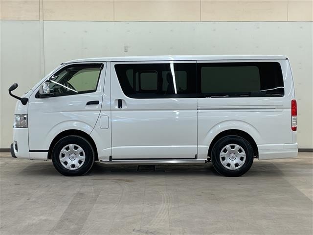 Toyota HIACE VAN 2023 7881243-1