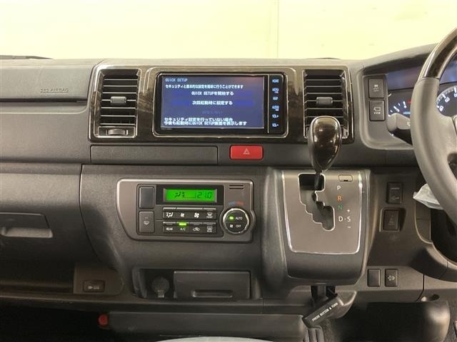 Toyota HIACE VAN 2023 7881243-20