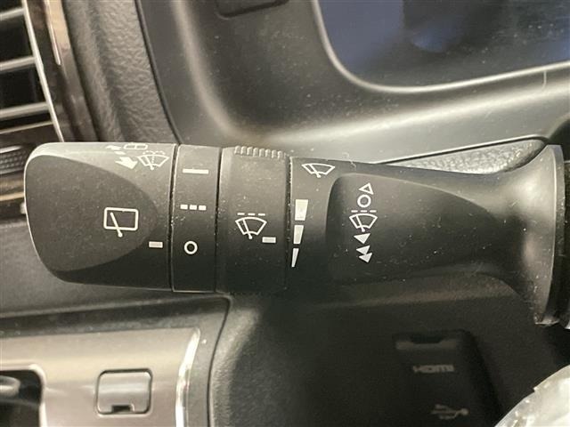 Toyota HIACE VAN 2023 7881243-4