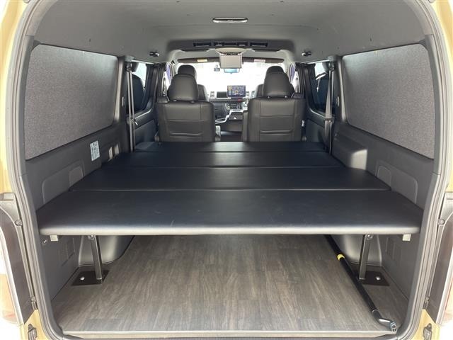 Toyota HIACE VAN 2023 7881244-20