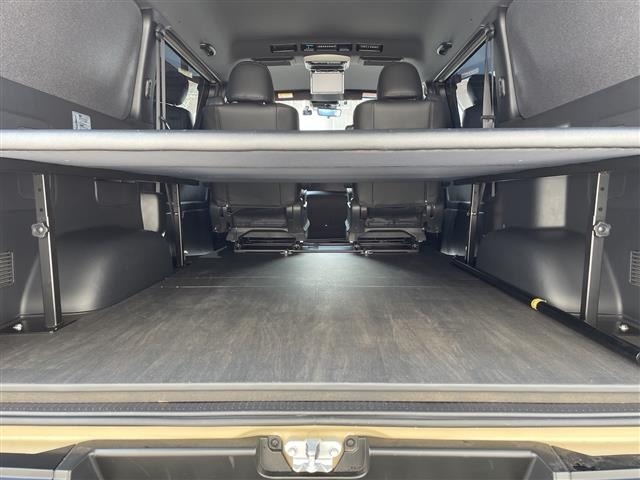 Toyota HIACE VAN 2023 7881244-22