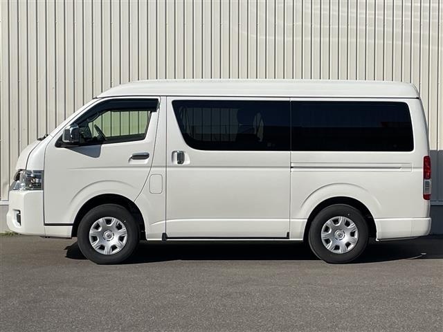 Toyota HIACE VAN 2024 7881245-22