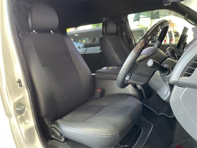 Toyota HIACE VAN 2024 7881245-9