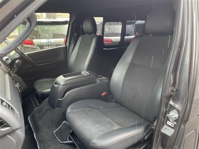 Toyota HIACE VAN 2020 7881246-11