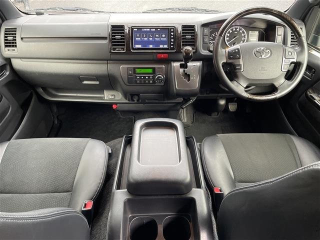 Toyota HIACE VAN 2020 7881246-15