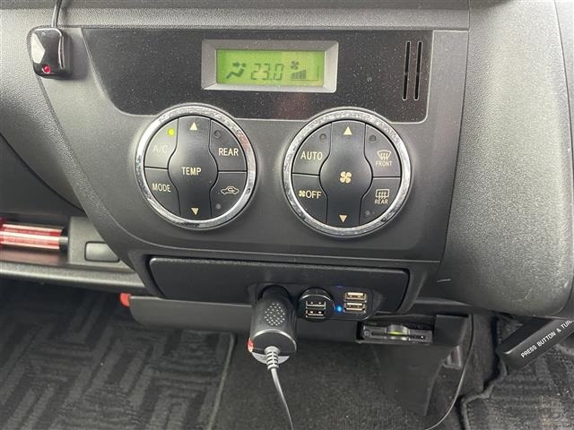 Toyota HIACE VAN 2012 7881254-11