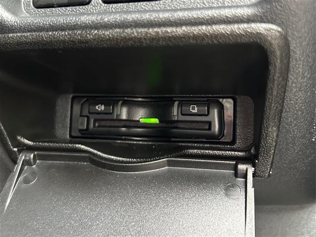 Toyota HIACE VAN 2023 7881255-6