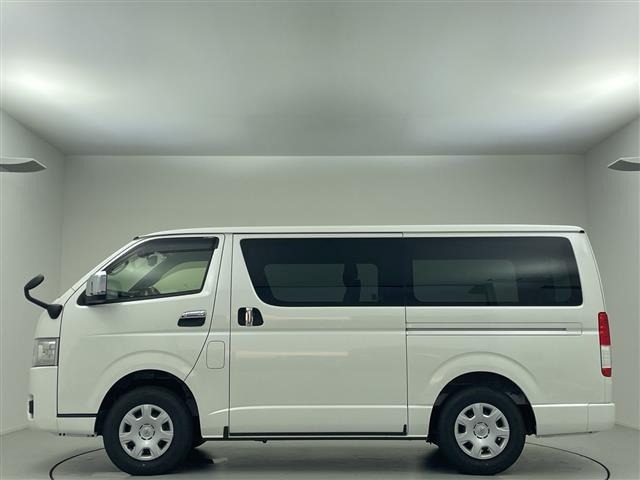 Toyota HIACE VAN 2025 7881262-14