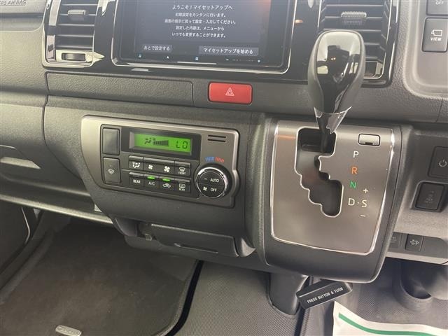 Toyota HIACE VAN 2025 7881262-21