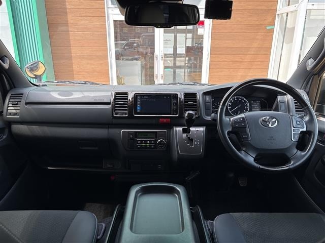 Toyota HIACE VAN 2020 7881270-14