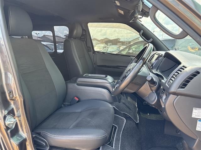 Toyota HIACE VAN 2020 7881270-20