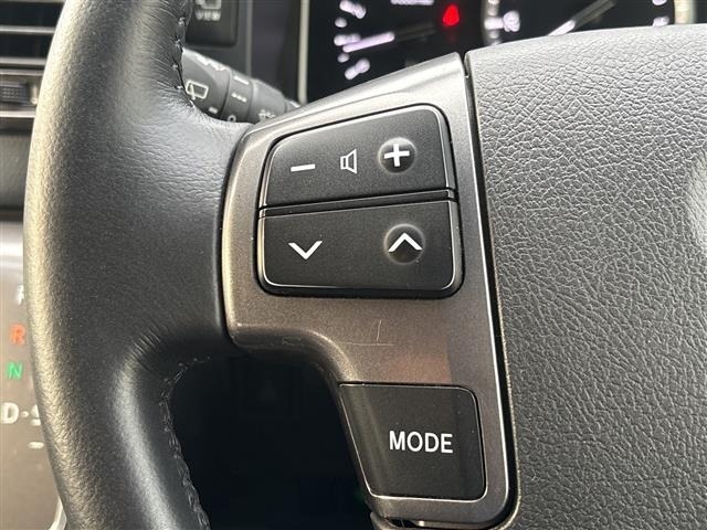 Toyota HIACE VAN 2023 7881273-18