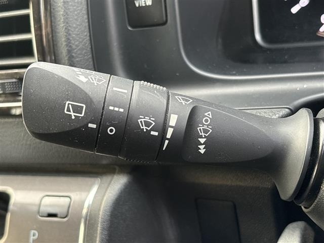 Toyota HIACE VAN 2023 7881273-8