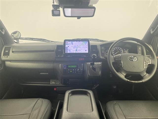 Toyota HIACE VAN 2024 7881274-15