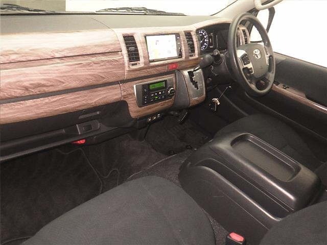 Toyota HIACE VAN 2020 7881330-4