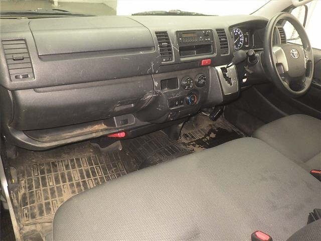 Toyota HIACE VAN 2021 7881332-4