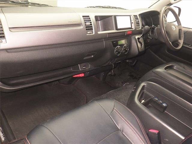 Toyota HIACE VAN 2011 7881333-4