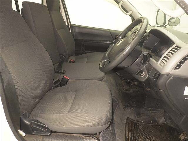 Toyota HIACE VAN 2014 7881335-5