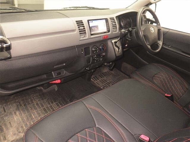Toyota HIACE VAN 2013 7881342-4