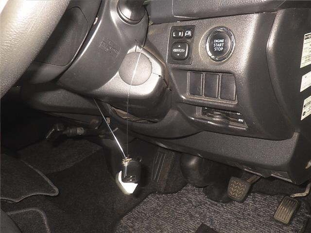 Toyota HIACE VAN 2015 7881343-8