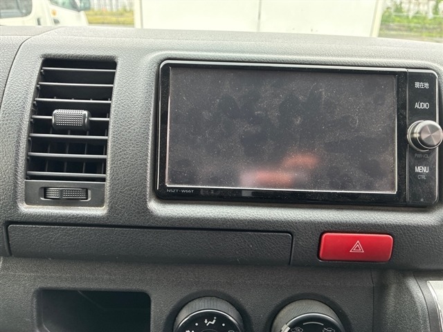 Toyota HIACE VAN 2017 7881409-4