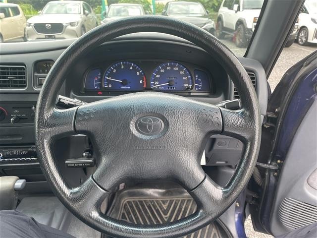 Toyota HILUX 2001 7881962-2