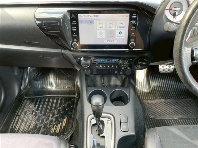 Toyota HILUX 2022 7881963-1