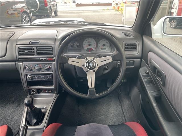 Subaru IMPREZA 2000 7881286-19