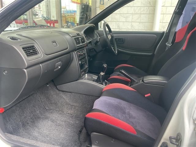 Subaru IMPREZA 2000 7881286-2