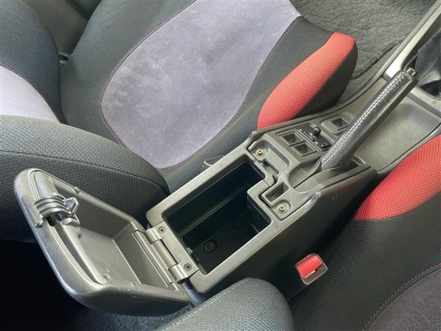 Subaru IMPREZA 2000 7881286-8