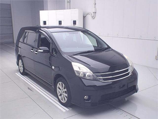Toyota ISIS 2013 7882235-0
