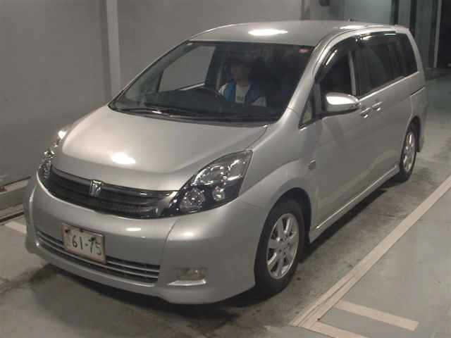 Toyota ISIS 2014 7882238-4