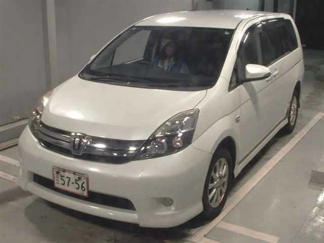 Toyota ISIS 2014 7882242-4